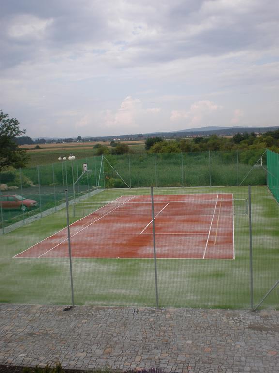 Wellness & Minipivovar Knezinek Resort 3*